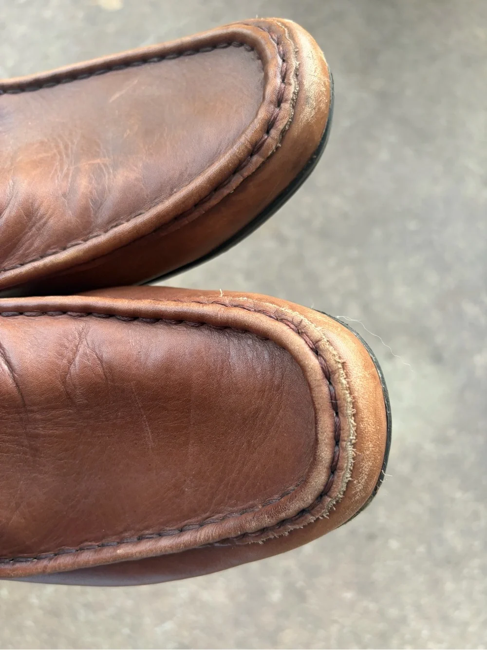 Men’s Classic  Brown Leather Moc Toe Loafers